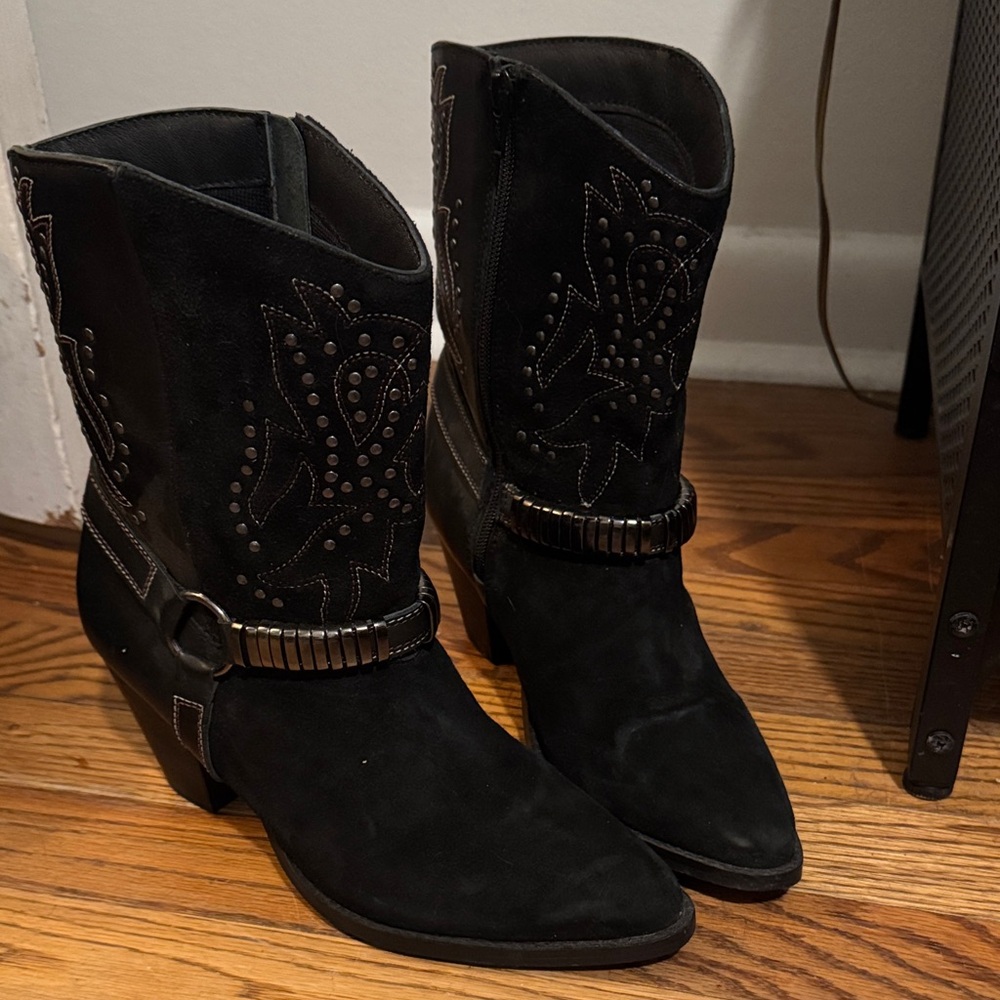 Idyllwind by Miranda Lambert Embellished Women's Cowboy Boots